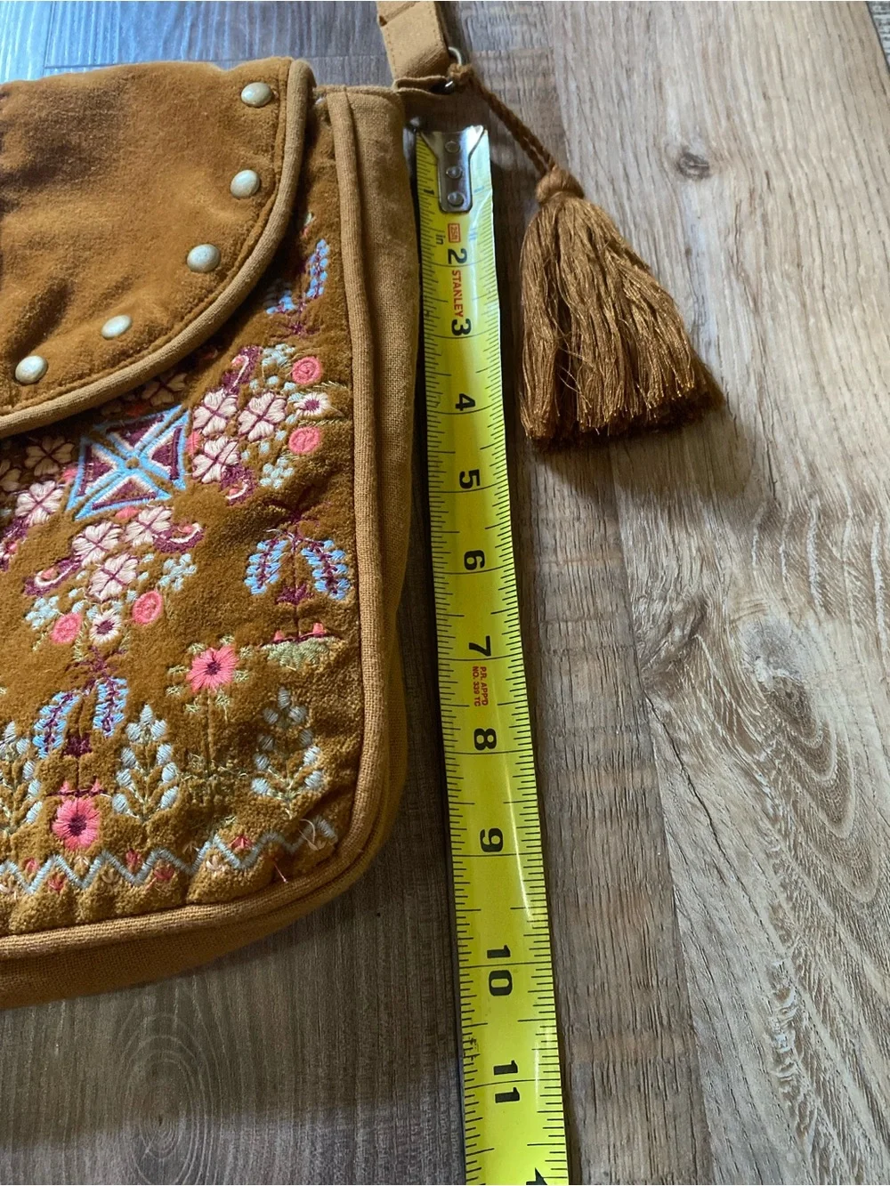 Source Unknown Brown Floral Embroidered Tassel Crossbody Bag